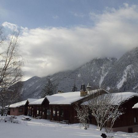 Auberge De Jeunesse Hi Chamonix ภายนอก รูปภาพ