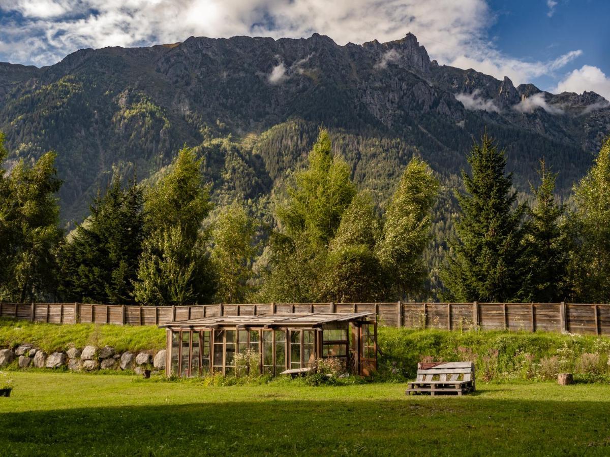 Auberge De Jeunesse Hi Chamonix ภายนอก รูปภาพ