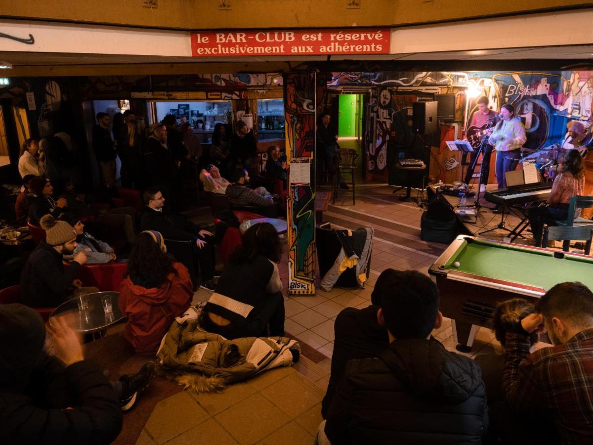 Auberge De Jeunesse Hi Chamonix ภายนอก รูปภาพ